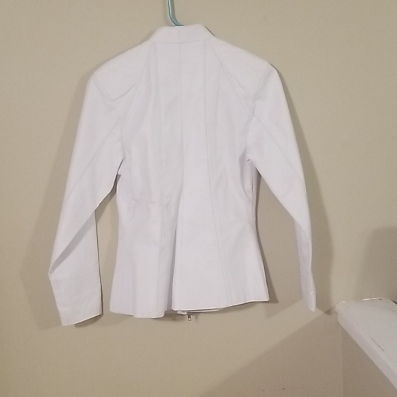 Leather jacket - Picture 2 of 4